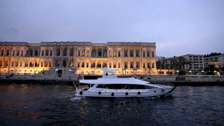 Dinner Cruise Bosphorus on a Luxurious Private Yacht - 9